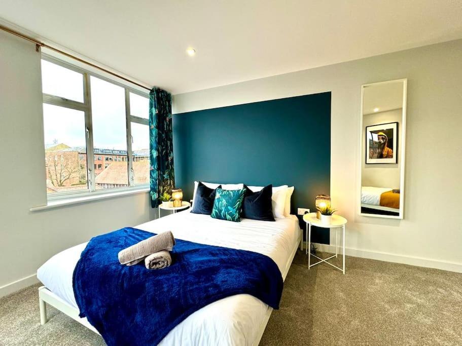 Bournemouth Getaway: 3Br Apartment Near Beach Eksteriør bilde