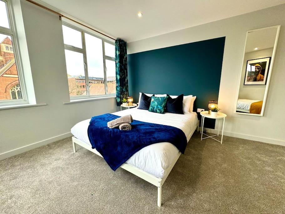 Bournemouth Getaway: 3Br Apartment Near Beach Eksteriør bilde